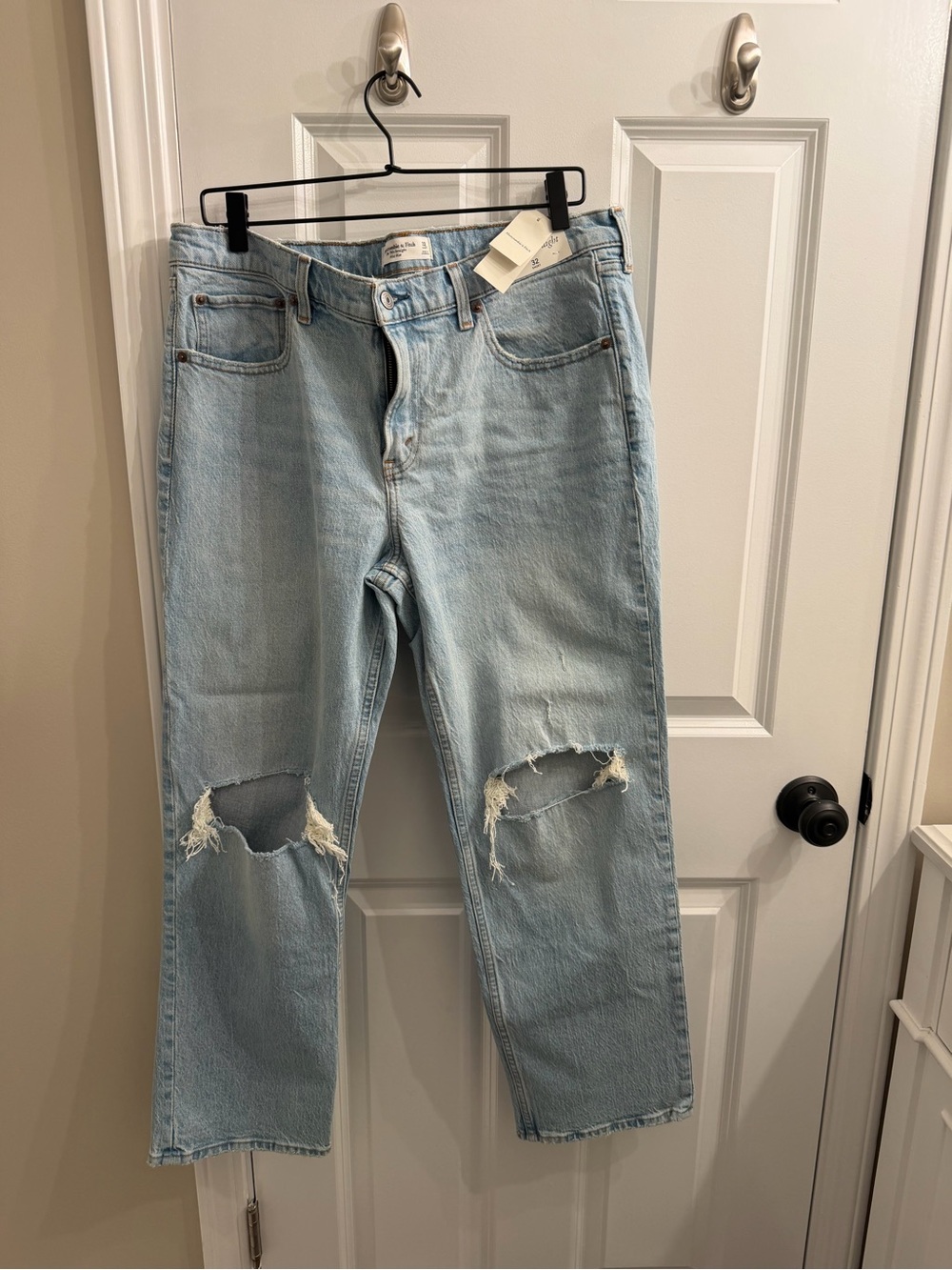 Abercrombie & Fitch Light Blue Distressed Knee-Ripped Jeans